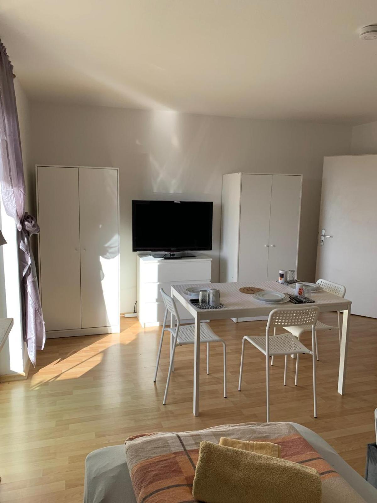 Zv-Scholtz Monteurswohnungen Burgkirchen an der Alz Buitenkant foto